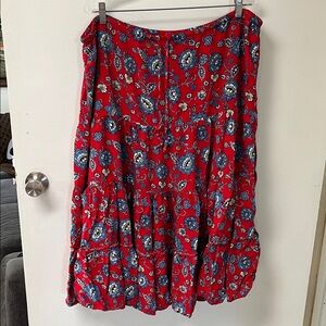 White Stag Red and Blue Floral Midi Skirt